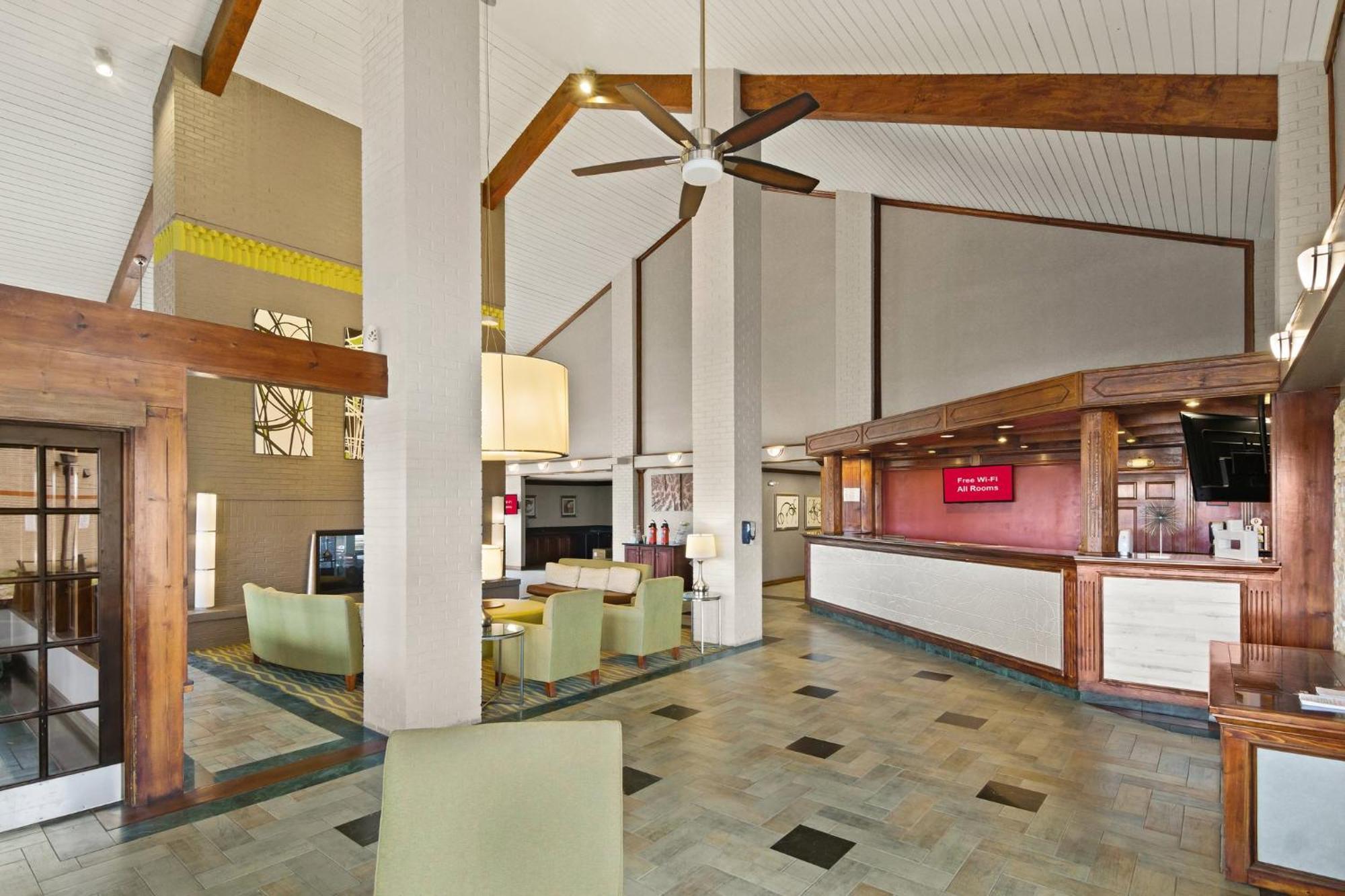 Irving Inn & Suites At Dfw Airport Kültér fotó
