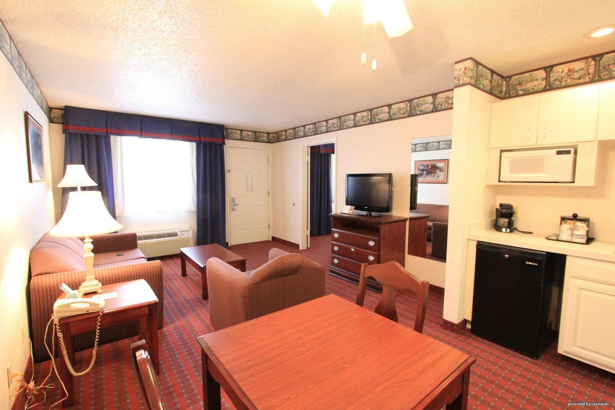 Irving Inn & Suites At Dfw Airport Kültér fotó